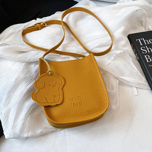 Bolso de Mano Tipo Cubo, Popular Este Año, Estilo Coreano 2025, Moderno y Versátil, para Llevar al Hombro o Cruzado - Product Image 3