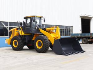 Cargadora de Ruedas Mediana de Alto Rendimiento de 5 Toneladas CLG856H, Cargadora Frontal 856H con Horquillas para Paletas en Venta - Product Image 2