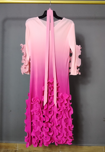 Robe Plissée Miyake Femme Grande Taille à Col V, Manches à Revers, Motif Translucide, Élégance et Tempérament, Qualité Supérieure Sheen Factory - Product Image 3
