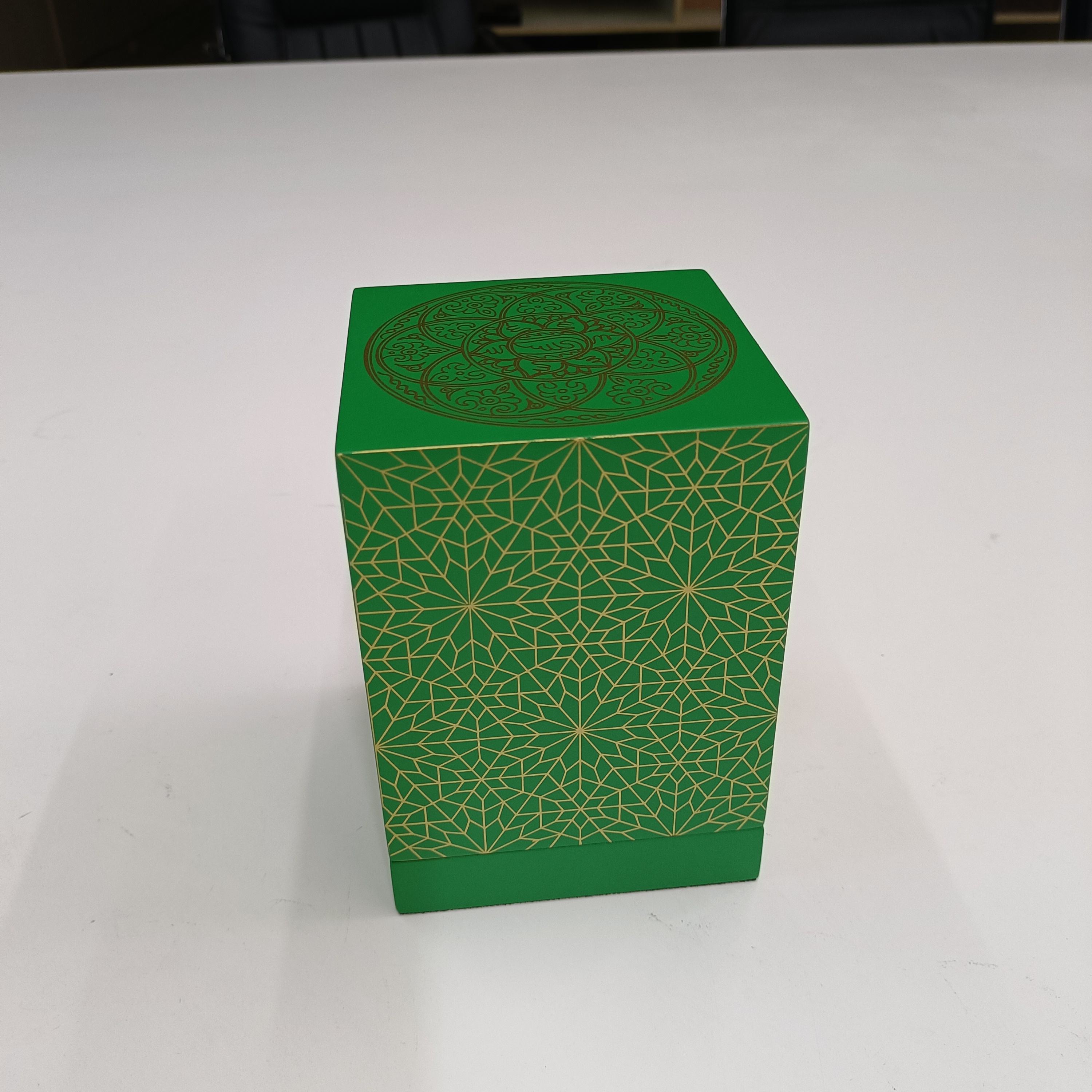 สีเขียว