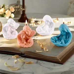 Molde de Silicona para Velas TangChu con Diseño de Bebé en Brazos y Familia de Tres Personas, para Bautizo, Cumpleaños o Homenaje Familiar - Product Image 6