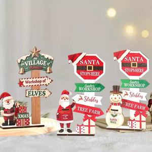 Wooden <b>Christmas</b> <b>Tree</b> Desktop Ornament <b>Mini</b> Decorative Figurine For Holiday Display - Product Image 2
