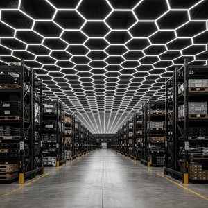 Lampada LED esagonale SUEZ per garage, illuminazione modulare a nido d'ape per officina, illuminazione a soffitto per detailing <span class=keywords><strong>auto</strong></span>, showroom, vendita all'ingrosso OEM - Product Image 5