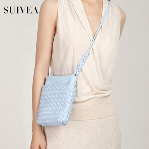 Nouveauté estivale : Pochette pour téléphone tricotée à la main avec plusieurs compartiments - Sac à bandoulière ou sac porté croisé pour femme - Product Image 4