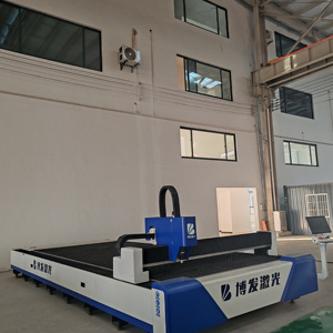 เครื่องไฟเบอร์ LAZER สำหรับตัดโลหะอิเล็กทริกควบคุมซีเอ็นซีซอฟต์แวร์ระบายความร้อนด้วยน้ำชนิด DXF DWG กราฟิก - Product Image 5