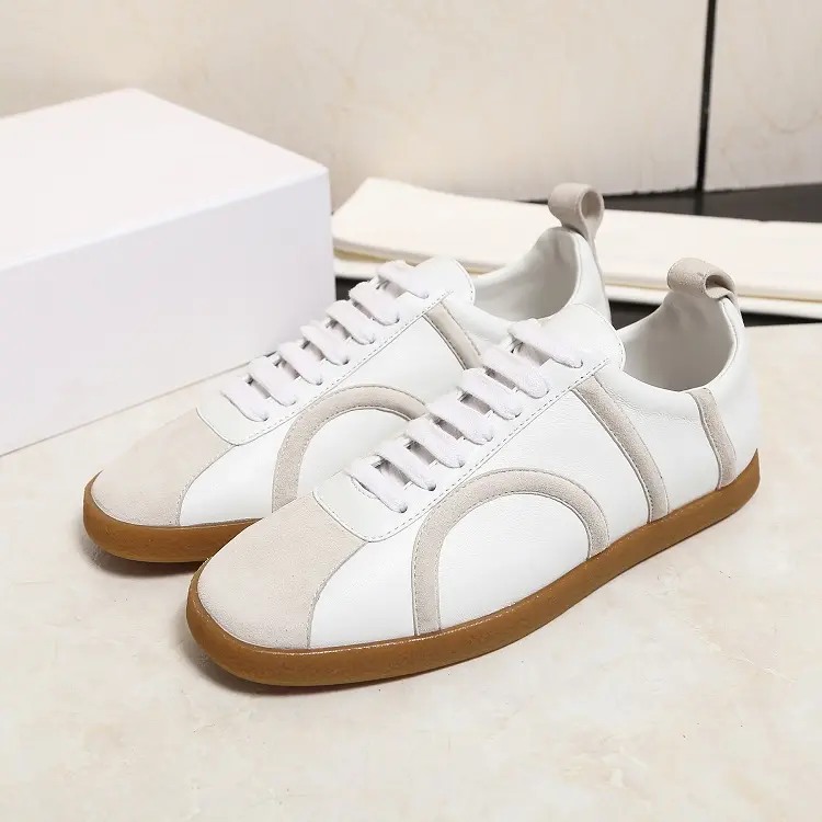 Women's White Flat Sneakers Tennis Shoes Casual Lace up Fashion Sneakers Walking Flat Shoes