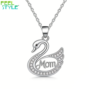 Collier Cygne pour Maman en Laiton Plaqué Or 18K avec Pendentif Animal Élégant en Zircon, Style Hip Hop, Design Tendance, Fête des Mères - Product Image 4