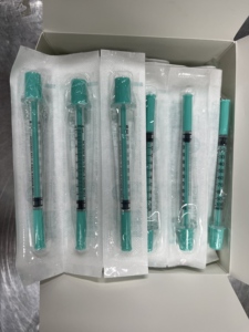 Jeringa de <span class=keywords><strong>Insulina</strong></span> Desechable y Estéril con Agujas de 0.5ml y 1ml U-100 30G 31G 6mm 8mm de Color Verde Azulado para la Mayoría de los Tipos de <span class=keywords><strong>Insulina</strong></span> Humana - Product Image 3