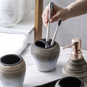 ชุดอุปกรณ์ตกแต่งห้องน้ำทำจากเรซินสีน้ำตาลสำหรับห้องน้ำดีไซน์ใหม่ - Product Image 2