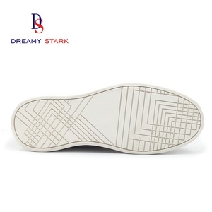 Chaussures en cuir véritable personnalisées avec design texturé, logo personnalisable, confortables, souples, sportives, élégantes, chaussures d'automne - Product Image 5