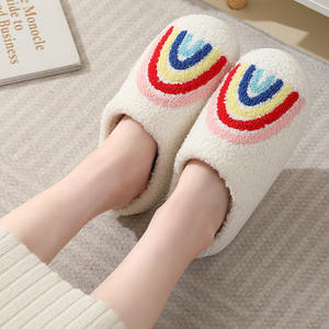 Pantuflas de Plataforma Coloridas y Sexys con Diseño de Arcoíris, Pantuflas de Casa de Algodón Afelpado, Pantuflas Minimalistas con Forro de Peluche - Product Image 4