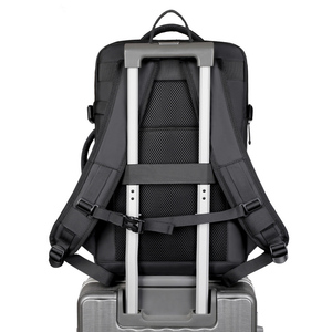 תיק גב יוניסקס גדול ועמיד למים מבד אוקספורד עם פתח USB, עיצוב מתקדם, לוגו בהתאמה אישית, מתאים לנסיעות עסקים, למחשב נייד, מבוקש מאוד. - Product Image 3