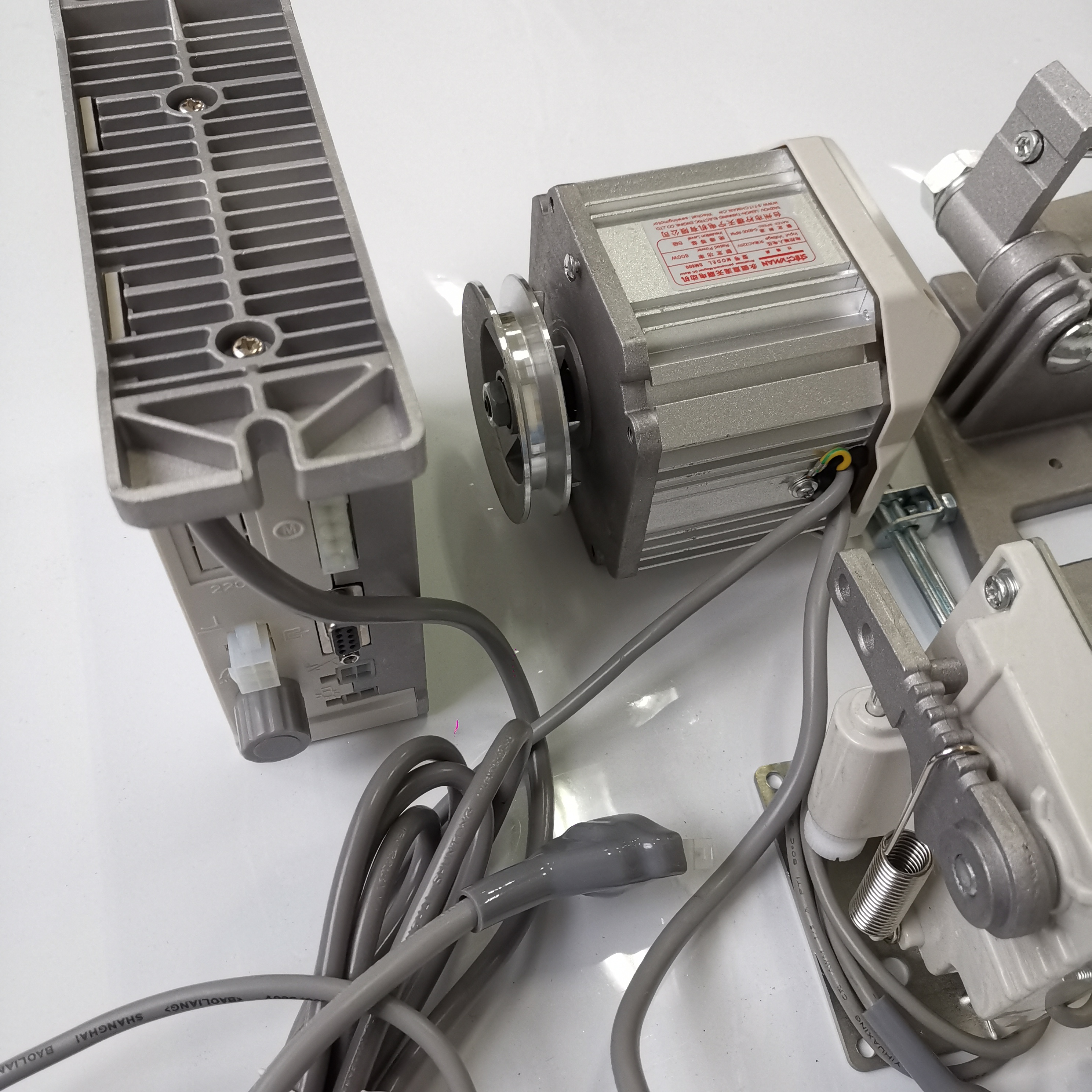 节能伺服电机工业厚料缝纫机电机 - buy servo motor for sewing