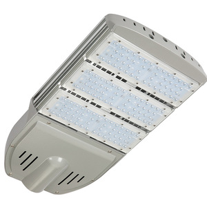 ไฟถนน LED อลูมิเนียมอัลลอยด์ กันน้ำ IP65 แสงขาว 5000K อายุการใช้งาน 30000 ชั่วโมง ประเภทที่ 3 ใช้พลังงานแสงอาทิตย์สำหรับภายนอกอาคาร รับประกัน 10 ปี - Product Image 1