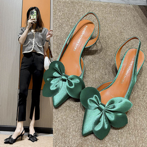 Factory Wholesale Summer New Silk Bow Pointy Simple Two Wear Square Heel Sandals Women - Product Image 2