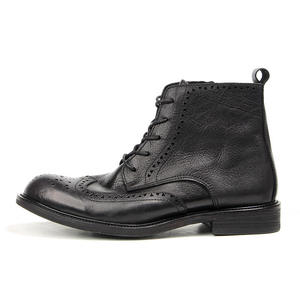 2026 New Men's <b>Boots</b> Designed in Italy Factory Wholesale High-Quality Cowhide <b>Boots</b> Custom-Made by Hand chukka <b>boots</b> - Product Image 4