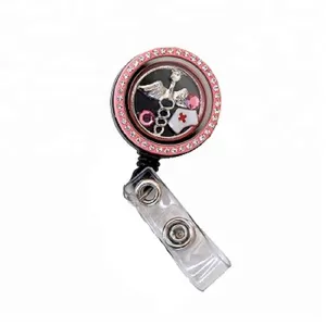 Floating Medical Strass Charm Medaillon Retract able Nurse ID Reel Abzeichen halter Custom ized Double Badge Holder mit Abzeichen rolle