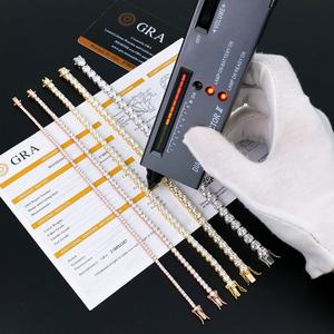 Bracelet tennis en moissanite de 2 mm de diamètre, taille brillant rond, design à quatre griffes, plaqué or blanc jaune rose, argent 925 de haute qualité - Product Image 5