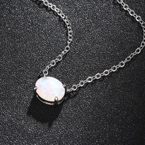 Collana con Pendente Ovale in Gemma Iridiscente, Montatura a Griffe, Classica Unisex, con Catena a Maglie, Gioiello - Product Image 4