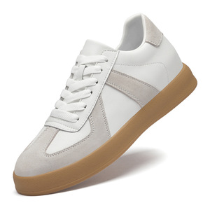 Chaussures de marche légères personnalisées de haute qualité pour hommes et femmes, baskets en cuir véritable à lacets, doublure en maille décontractée - Product Image 2