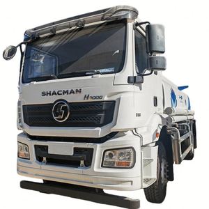 Camion-citerne à huile Shacman de haute qualité 4x2 6 roues 15CBM Camion-citerne à carburant diesel à vendre - Product Image 1