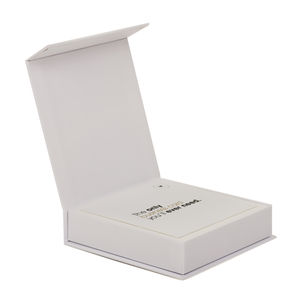 Boîte d'emballage à fermeture magnétique pour carte vip de taille bon personnalisé - Product Image 2