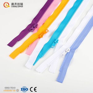 <span class=keywords><strong>Acheter</strong></span> en vrac <span class=keywords><strong>fermeture</strong></span> <span class=keywords><strong>éclair</strong></span> 5 # résine couleur correspondant lumineux petit motif <span class=keywords><strong>de</strong></span> combinaison fraîche résine plastique <span class=keywords><strong>fermeture</strong></span> <span class=keywords><strong>éclair</strong></span> pour doudoune - Product Image 4