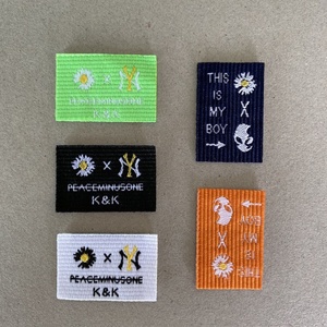 Étiquette tissée personnalisée en fer avec logo, en polyester et coton, à coudre sur les vêtements et les sacs, étiquettes principales lavables pour vêtements - Product Image 2