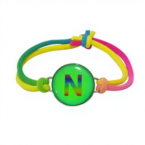 Bracelet extensible tie-dye pour enfants avec breloque en jade et alliage changeant de couleur selon l'humeur - Product Image 1