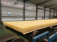Couverture isolante en laine de verre avec revêtement en aluminium INSULWOOL pour toiture