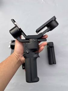 <span class=keywords><strong>Stabilisateur</strong></span> de caméra vidéo DJI RS3 Mini d'<span class=keywords><strong>occasion</strong></span> à prix abordable pour prise de vue verticale, léger, avec suivi du visage et prise en charge de 3 appareils portables - Product Image 6