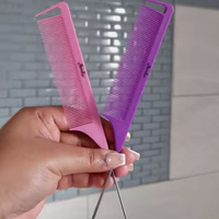 Peigne à Raie Résistant à la Chaleur, Peigne à Queue de Rat en Plastique Anti-Statique avec Logo Personnalisé pour Coiffeur Tresseur