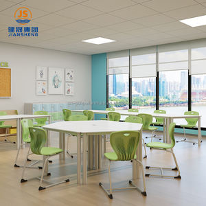 Mobilier <span class=keywords><strong>de</strong></span> <span class=keywords><strong>classe</strong></span> moderne JS Bureau d'école en forme <span class=keywords><strong>de</strong></span> triangle pour étudiants en métal durable - Product Image 2