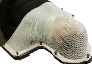 <span class=keywords><strong>Masque</strong></span> <span class=keywords><strong>de</strong></span> radiothérapie thermoplastique <span class=keywords><strong>de</strong></span> type S à 9 broches pour l'immobilisation et la fixation <span class=keywords><strong>de</strong></span> la tête, du cou et des épaules en oncologie et radiothérapie - Product Image 2