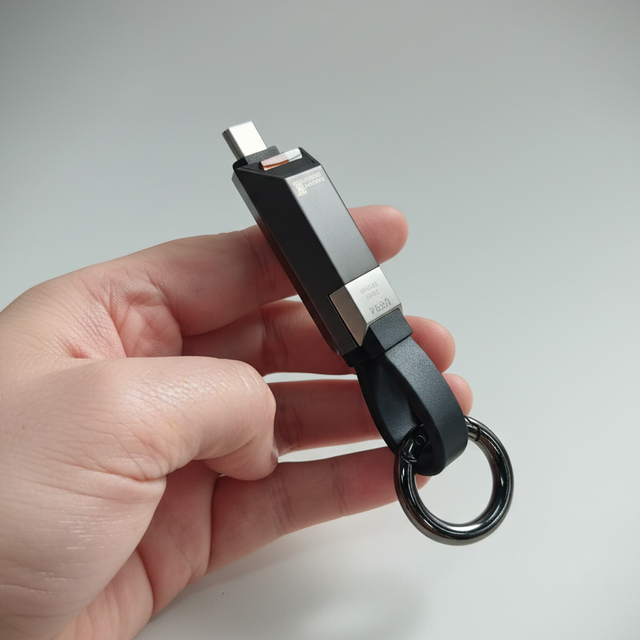 Keychain Type-C Charging Cable TF Card Reader, Supports PD3.1 Fast Charging, Easy to Carry, Compatible with Multiple Devices