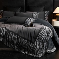 Parure de lit quatre pièces de luxe haut de gamme en velours mat imprimé numériquement, anti-statique, 600 fils/cm², haute densité