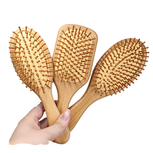 Cepillo de pelo de <span class=keywords><strong>madera</strong></span> al por mayor, cepillo cuadrado ovalado tipo pala con cerdas, peine <span class=keywords><strong>para</strong></span> el cabello <span class=keywords><strong>para</strong></span> mujeres y hombres, masajeador de cuero cabelludo - Product Image 3