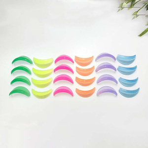 8 Pares de Almohadillas de Silicona para Permanente de Pestañas, Lifting de Pestañas <span class=keywords><strong>con</strong></span> Queratina, Herramienta de Belleza <span class=keywords><strong>con</strong></span> Degradado Arcoíris - Product Image 1