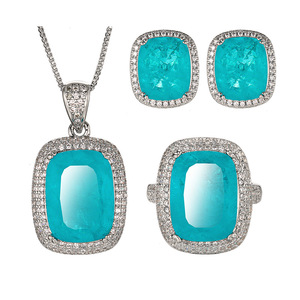 Ensemble de bijoux vintage en laiton avec boucles d'oreilles, collier et bague - Plaqué or, bijoux durables pour femmes - Product Image 1