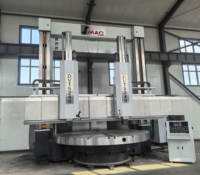 Tour vertical semi-automatique à double colonne CNC haute productivité et robuste pour le traitement des métaux