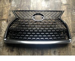 Grille avant OEM pour Lexus RX450, année 2020 - Product Image 2