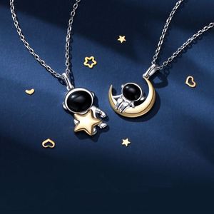 Collar de Pareja Chapado en Plata de Ley, Collar con Colgante Creativo de Estrella, Luna y Astronauta para Mujeres y Hombres, Joyería de Moda para San Valentín - Product Image 1