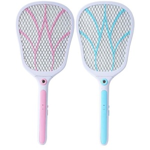 Matamoscas Eléctrico Recargable con Luz LED en Colores Rosa y Azul para Uso en Interiores y Exteriores - Product Image 1