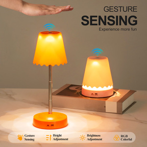 Lampe de chevet à intensité variable, rechargeable, réglable en hauteur, sans fil, avec 7 couleurs RVB, lampe de table LED à détection gestuelle - Product Image 3