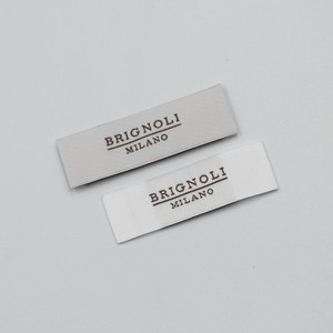 Étiquettes tissées personnalisées de qualité supérieure: emblèmes de marque exceptionnellement durables et élégants - Product Image 4