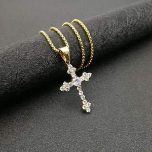 Pendentif Croix <span class=keywords><strong>Catholique</strong></span> Hip Hop pour Hommes, Collier Religieux en Acier Inoxydable, Bijoux Chrétiens Imperméables et Inoxydables pour Homme - Product Image 4