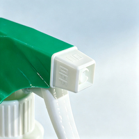 Bouteille pulvérisateur à gâchette en plastique PE de 500 ml, vide, rechargeable, corps incurvé, pour produits de nettoyage, produits chimiques, détergent ménager et de cuisine - Vente en gros