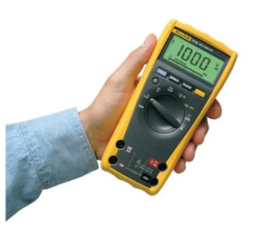 Multímetro Digital Industrial MT-Fluke 77 IV, Precisión del 0.3%, 6000 Lecturas, 1000V, para Reparación y Mantenimiento en Campo - Product Image 4