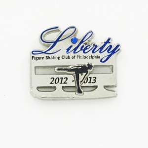 Pin de solapa deslizante de esmalte holográfico con diseño de mochila con icono en blanco y corona colorida, broche de esmalte y botón para enfermería - Product Image 4