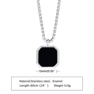 Collier pour homme en acier inoxydable plaqué argent imperméable, chaîne à maillons croisés, pendentif carré en époxy noir pour tenues quotidiennes - Product Image 6